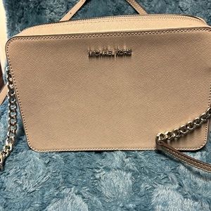 Micheal Kors Crossbody